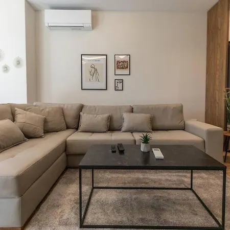 Apartment Green Leaf *