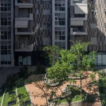 Green Leaf * Τίρανα