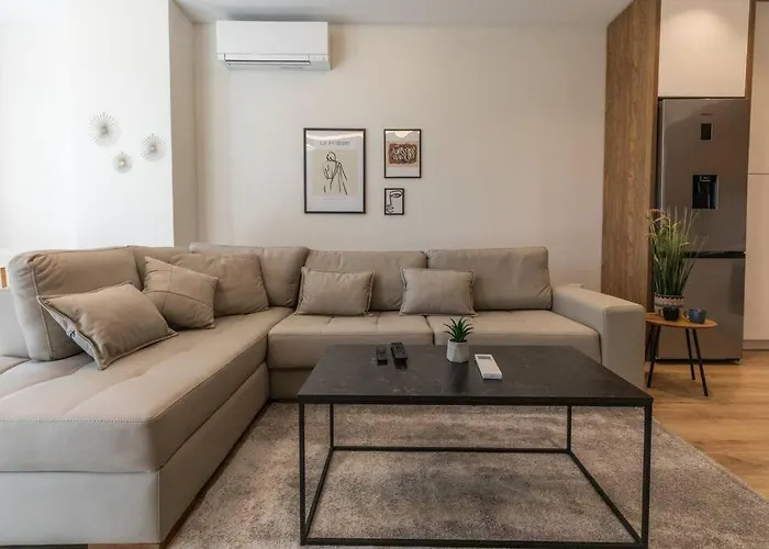 Apartment Green Leaf *